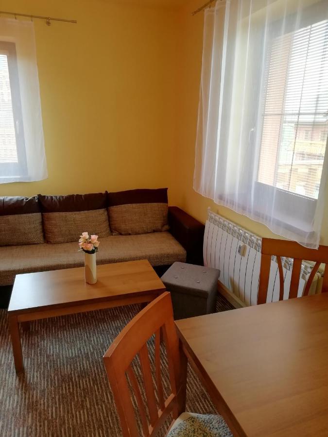Apartman Fiona Velka Lomnica Εξωτερικό φωτογραφία