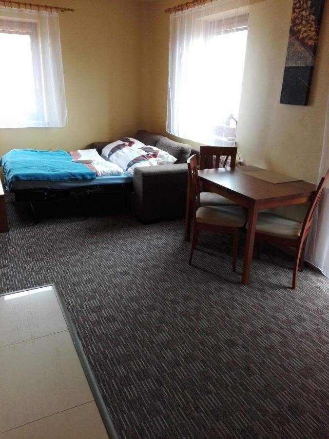 Apartman Fiona Velka Lomnica Εξωτερικό φωτογραφία